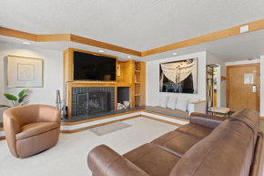 Decatur 1785 by Summit County Mountain Retreats